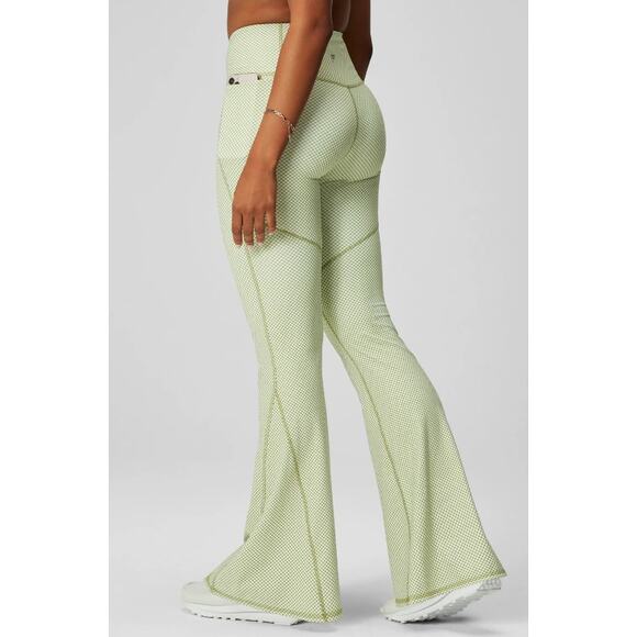 Fabletics Crossover Lime green Gingham Flare Leggings - Picture 1 of 7